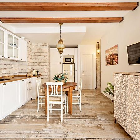 גרנדה Tuguest Nazari Caldereria Apartments - Free Parking מראה חיצוני תמונה