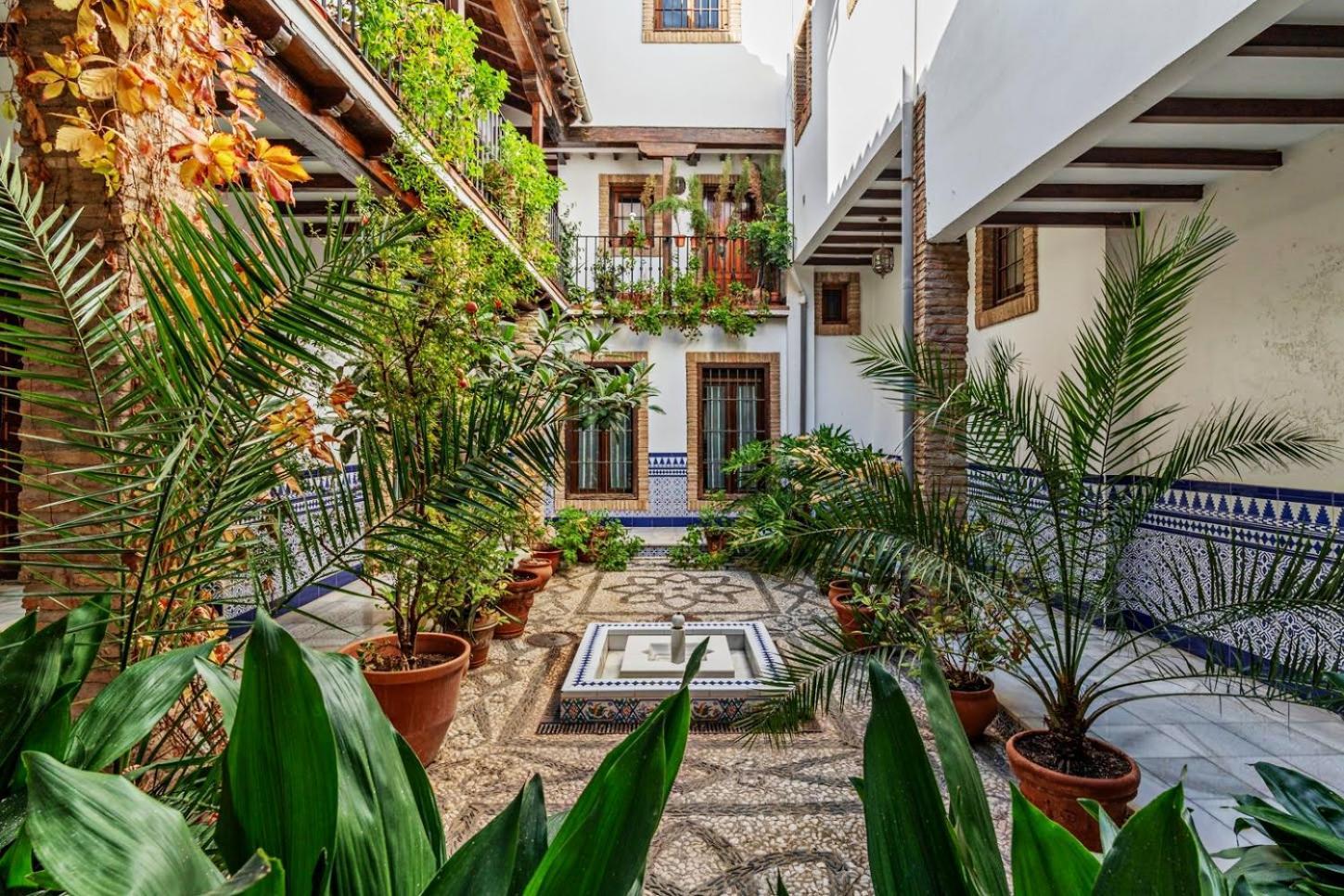 גרנדה Tuguest Nazari Caldereria Apartments - Free Parking מראה חיצוני תמונה