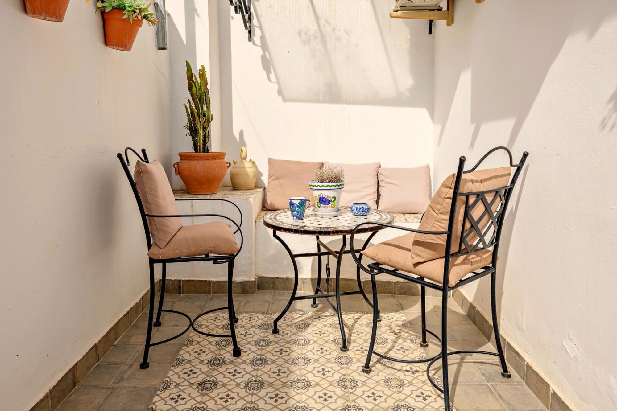 גרנדה Tuguest Nazari Caldereria Apartments - Free Parking מראה חיצוני תמונה